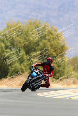 media/May-15-2022-SoCal Trackdays (Sun) [[33a09aef31]]/Turn 7 (1145am)/